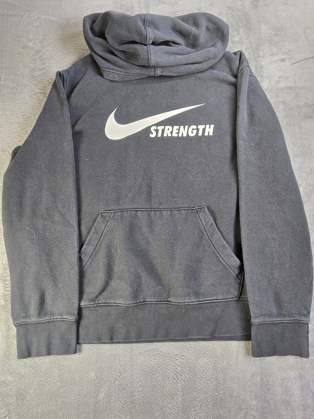 Nike Men's "Strength" Training Pullover Hoodie Large